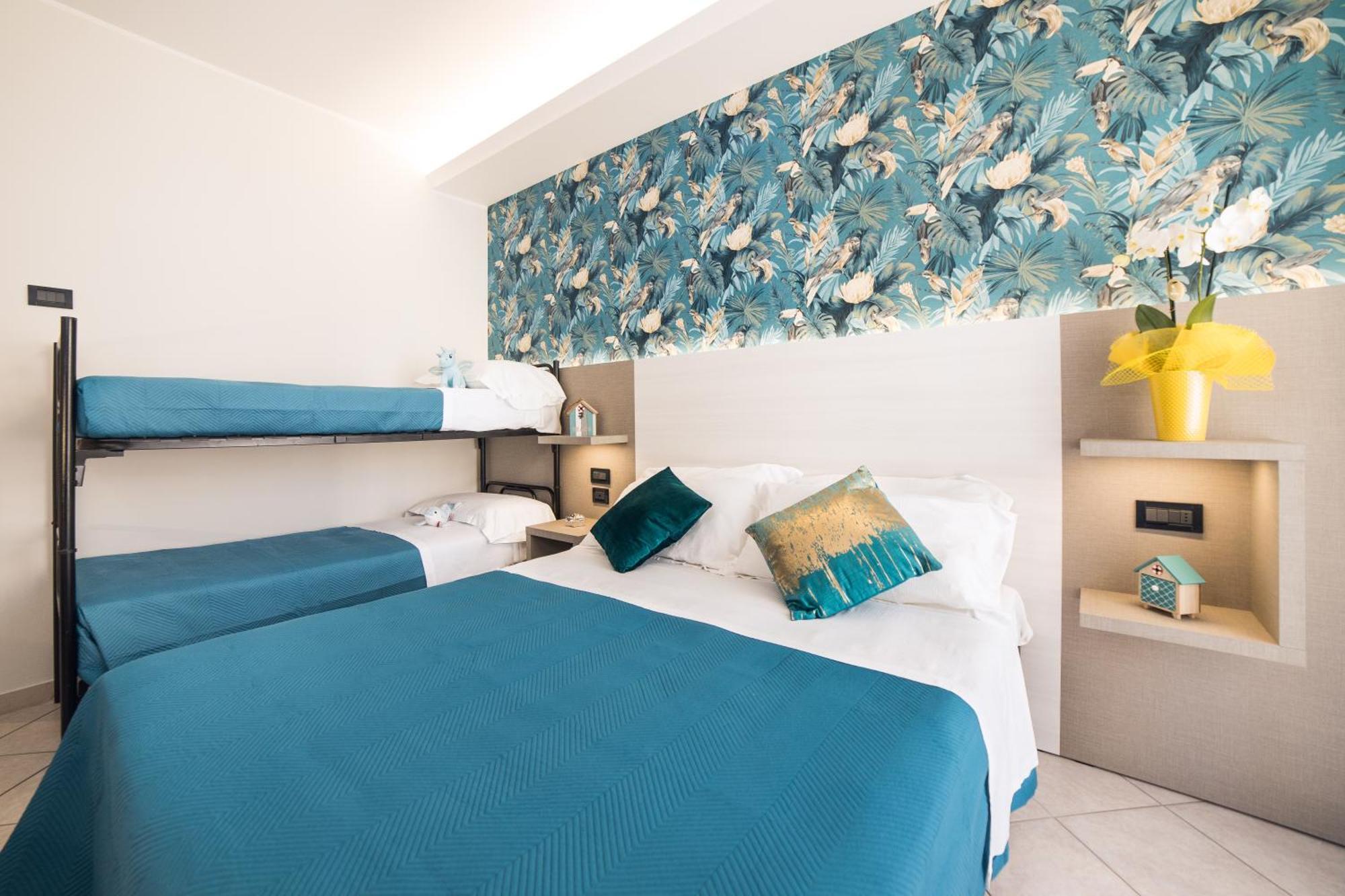 Viva Beach Hotel 里米尼 外观 照片