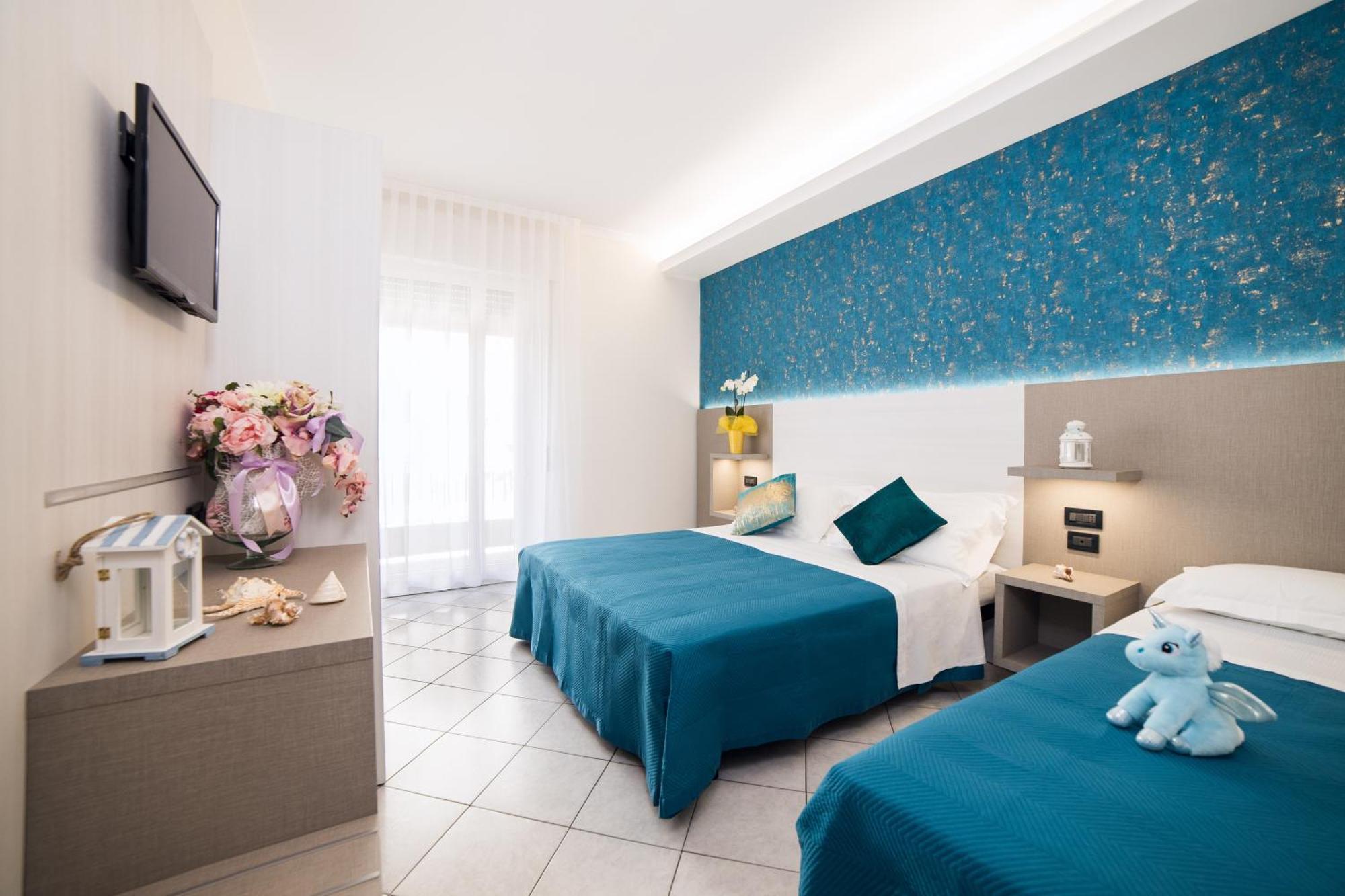 Viva Beach Hotel 里米尼 外观 照片